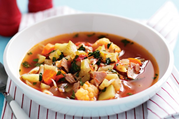 20 Hearty and Delicious Vegetarian Soup Recipes for Every Season on Reddit