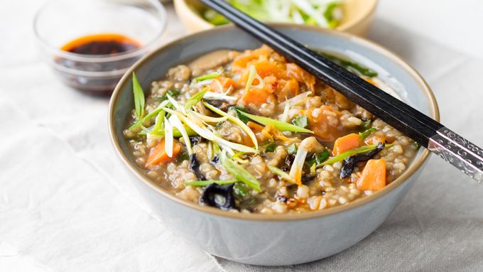 Cozy up with this easy vegetarian congee recipe