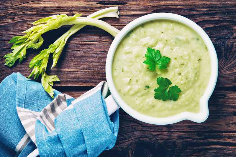 Creamy Vegetarian Celery Soup Recipe for a Cozy Night In