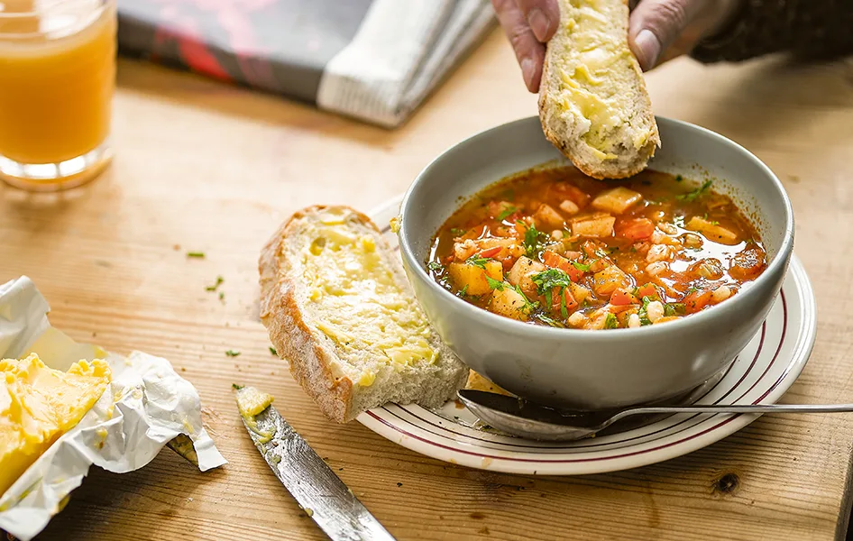Satisfy Your Cravings with Delicious Vegetarian Soup Maker Recipes