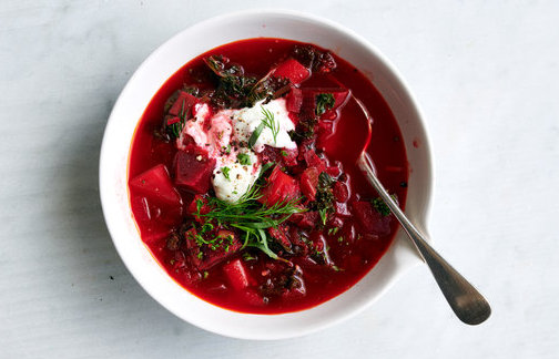 Vibrant Vegetarian Borscht: A Satisfying Soup for Any Occasion